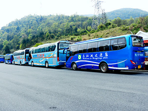 EBET易博驾驶员何忠胜拾金不昧闪亮东江湖